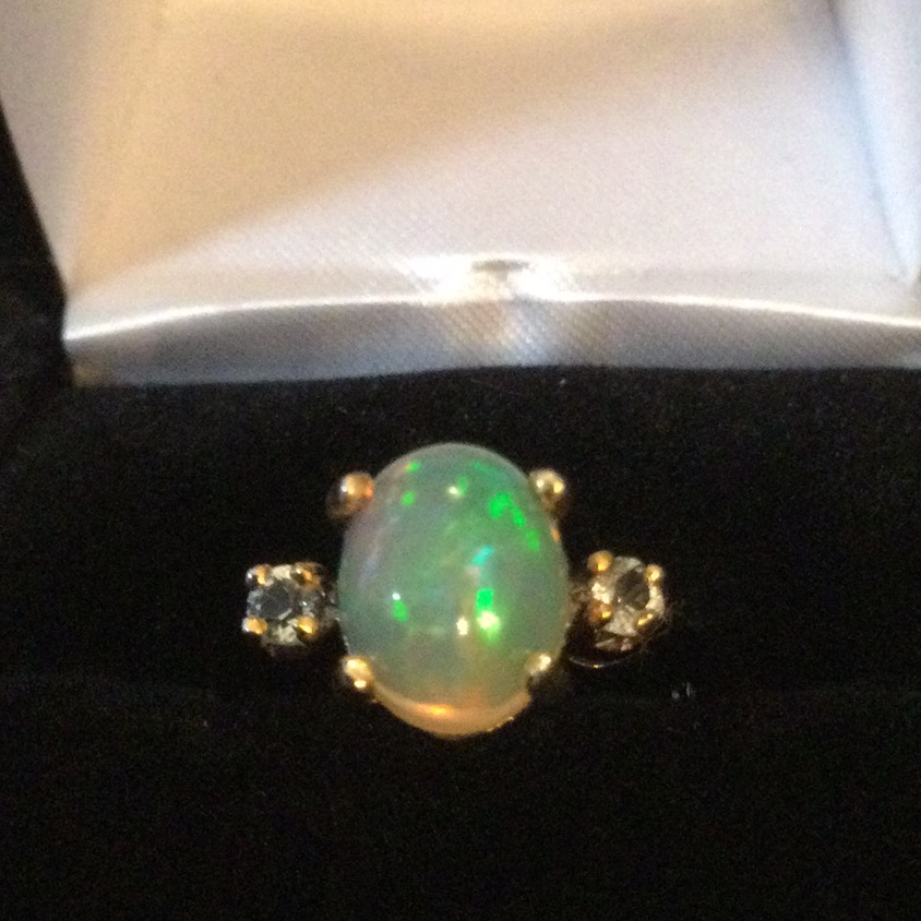 Elegant Majestic Fiery Opal Ring